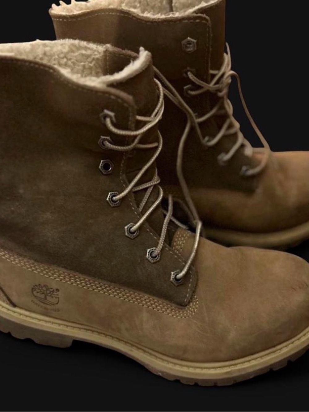 Timberland Tan Suede Shearling waterproof Lace-Up Boots